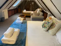 Dyke Farm Barn | by Huluki Sussex Stays Hotels in Poynings