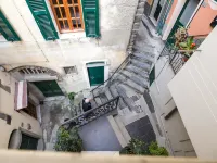 Carmelina Room Hotels in Vernazza