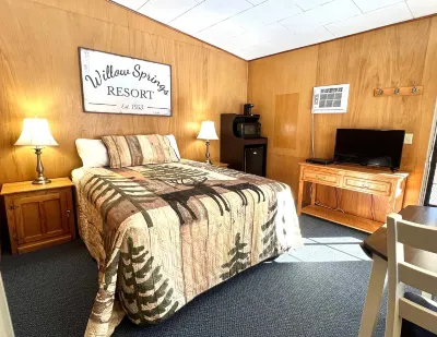 Willow Springs Resort Hotels in Bridgeport