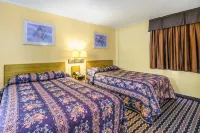 Rodeway Inn Hotel a Elmwood