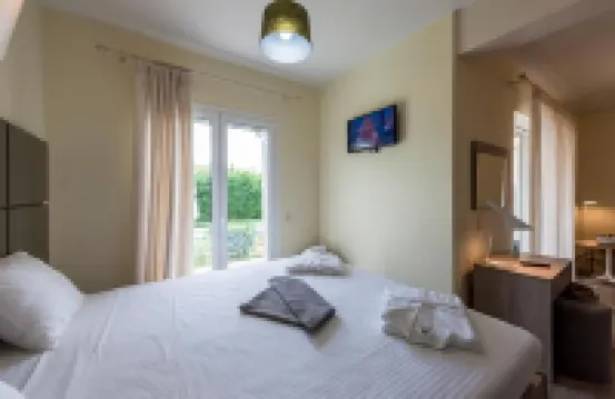 海岸夢幻度假 - 潛入迪米特拉的天堂