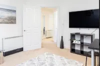 Bayview Apartments Hotels in Netley