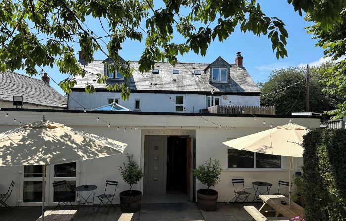 St Tudy Inn