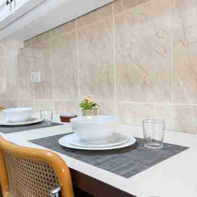 Marina by Unik Vacation Dining/Meeting Rooms