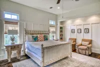 Beautiful Home Close to the Sandhill Pool in Watercolor - 5Br 4,5BTH Home