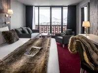 Le Pic Blanc Hotels in Huez