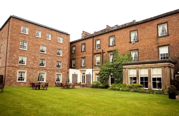 達林頓班納蒂尼酒店