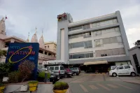 Hotel Platinum Inn Hotels in Ахмедабад