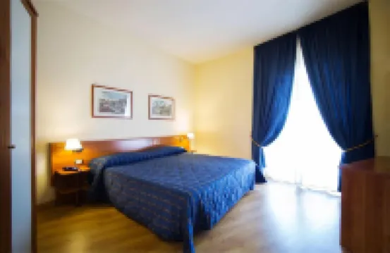 Parco de Medici Residence Hotel Hotel berhampiran Casa di Preghiera Domus Aurea