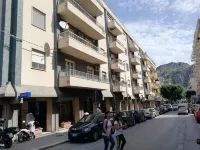 تيلدي بد آند بريكفاست