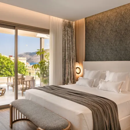 Piazza Suites