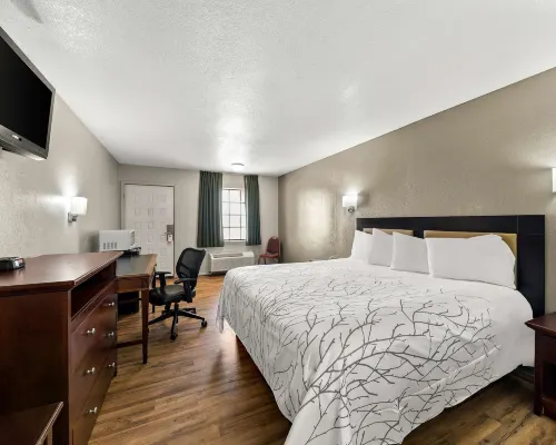 Americas Best Value Inn Bonham Hotels in Bonham