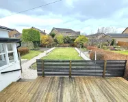 Charming 3-Bed Oasis-Free Parking Hotels near Glasgow Prestwick Airport