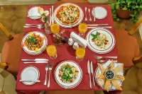 Marbella Resort - breakfast