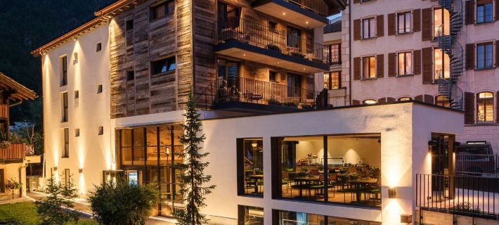 Hotel Tannenhof Hotele w: Zermatt