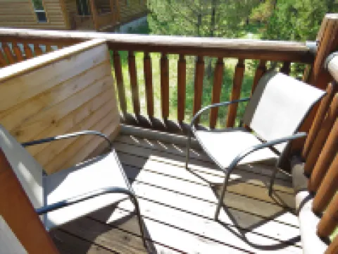 The Hideaway Hostel Near Yellowstone