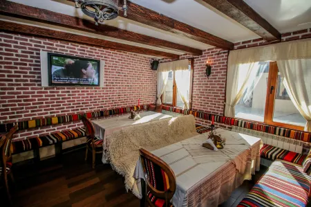 Kap House Family Hotel