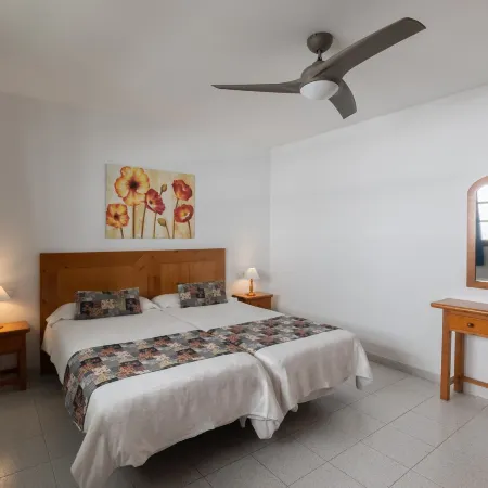 Apartamentos la Peñita