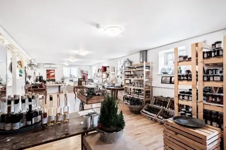 Strandsegård Ferielejlighed Отели в г. Rorvig