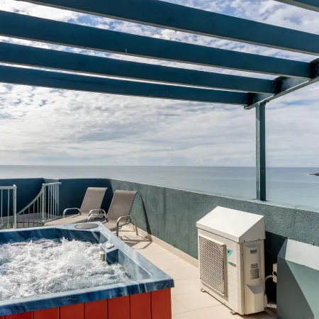 Malibu Apartments