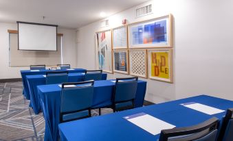 Holiday Inn Express & Suites Henderson