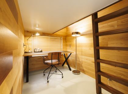 The Circle Apartment