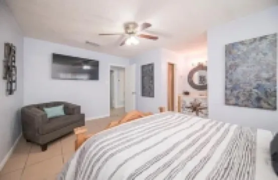 Right At Home-Midland Destination Getaway-reduced due to cancellation