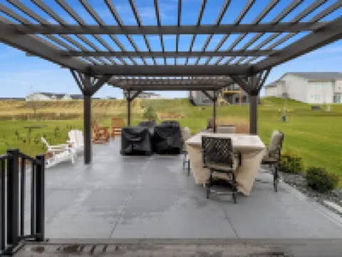 A Daybreak Stay Hotels in Waukee