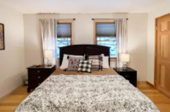 Breathtaking Views and Relaxation Area - Stunning Mountain Retreat