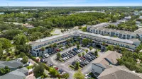 Modern Living with Yoga Studio and Jogging Trail - Stylish Oasis Hotels in Westchase