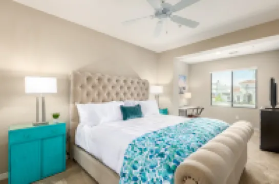 Modern Condo with Pool and Spa Amenities - Stunning Resort Haven