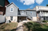 Charming Patio and Cozy Kitchen - Delightful Historic Hideaway