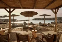 The Royal Senses Resort Crete, Curio Collection by Hilton - Merinäköala