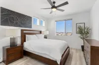 Stylish Getaway with Heated Resort Pool - Charming Scottsdale Retreat Hotels in Desert View