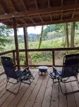 The Hideaway - Escape to Serenity