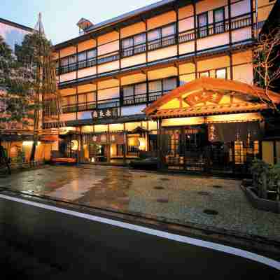 나라야 Hotel Exterior