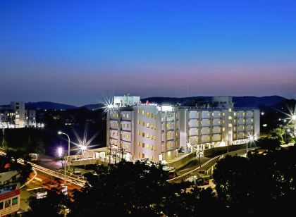 Downtown Business Hotel