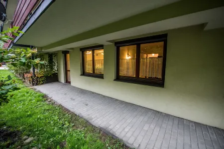 RentPlanet - Apartamenty Bulwary Słowackiego Отели рядом с достопримечательностью «Велька Крокев»