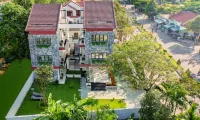 Bespoke Villa Hội An Các khách sạn ở Hội An