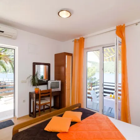 Apartments Matana Chano
