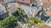 Hotel San Giorgio Hotels near Vis
