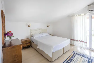 達特查的卡雅公寓 Bazaar Datça附近的飯店