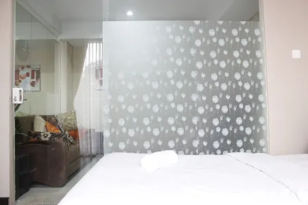 Stylish 1Br Near Itb University at Dago Suites Apartment