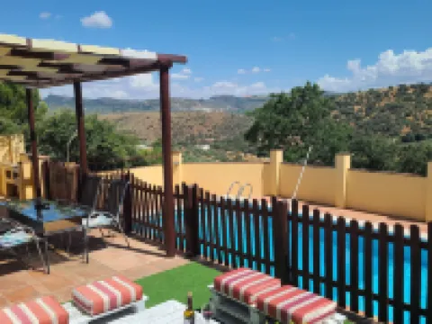 Warm Holiday Home with Private Pool in Andalucia Center Hotels in Loja