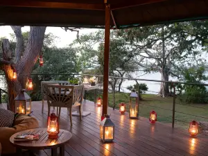 Flameback Eco Lodge