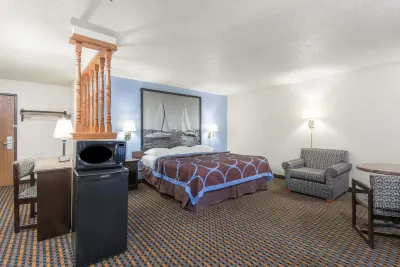 Super 8 by Wyndham New Castle Hotels in New Castle County