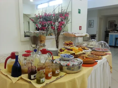 Hotel Mayor Отели в г. Сперлонга