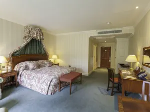 Luton Hoo Hotel, Golf and Spa