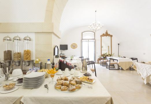 포잘로 항구 전경