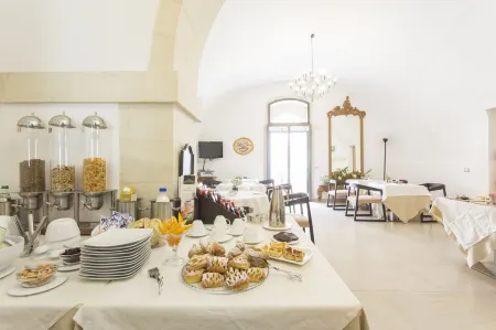 Hotel Novecento Отели в г. Donnalucata